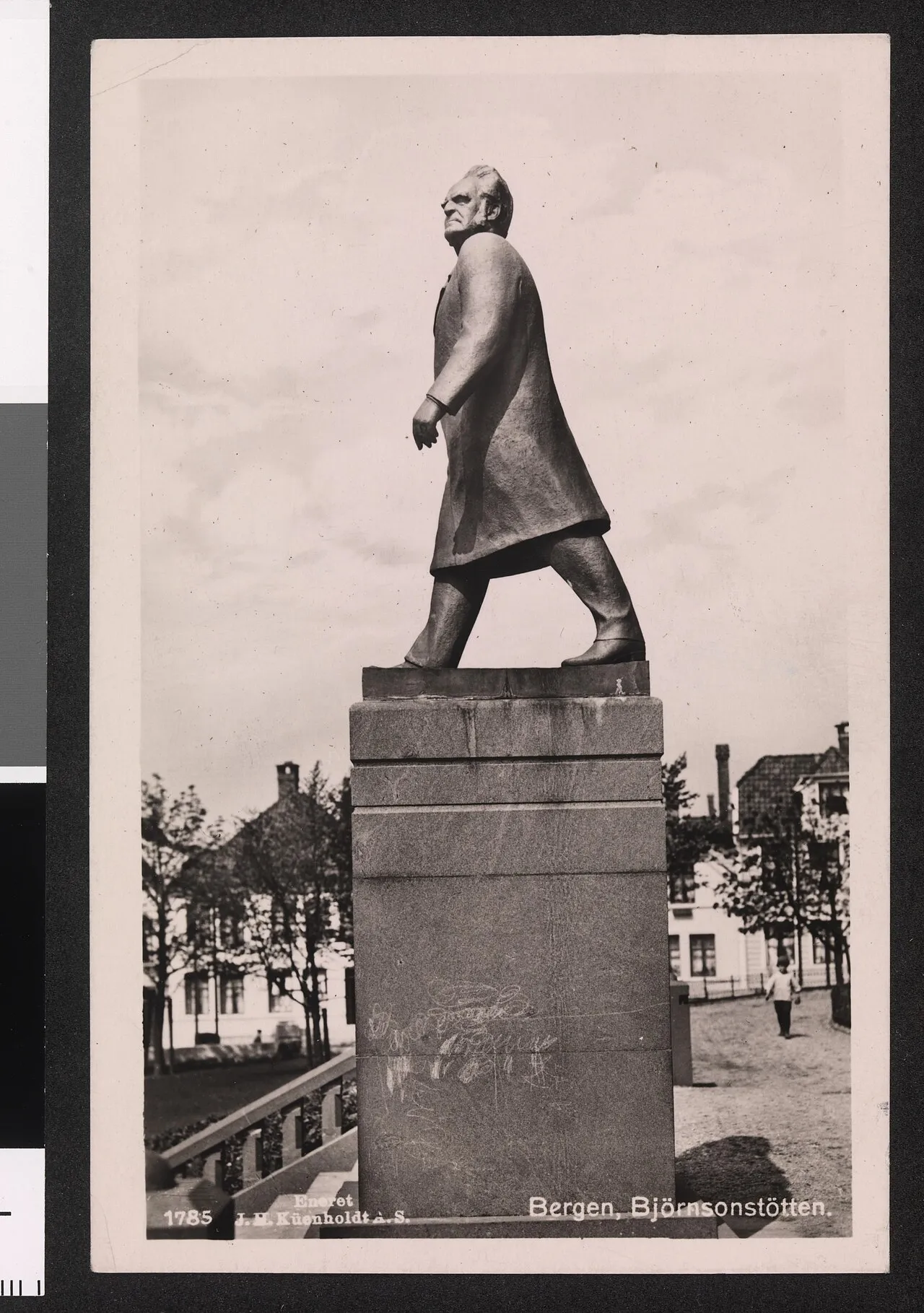 Bjørnstjerne Bjørnson-statuen