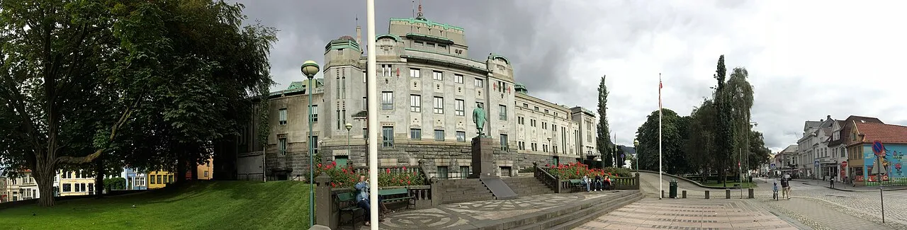 Bjørnstjerne Bjørnson-statuen