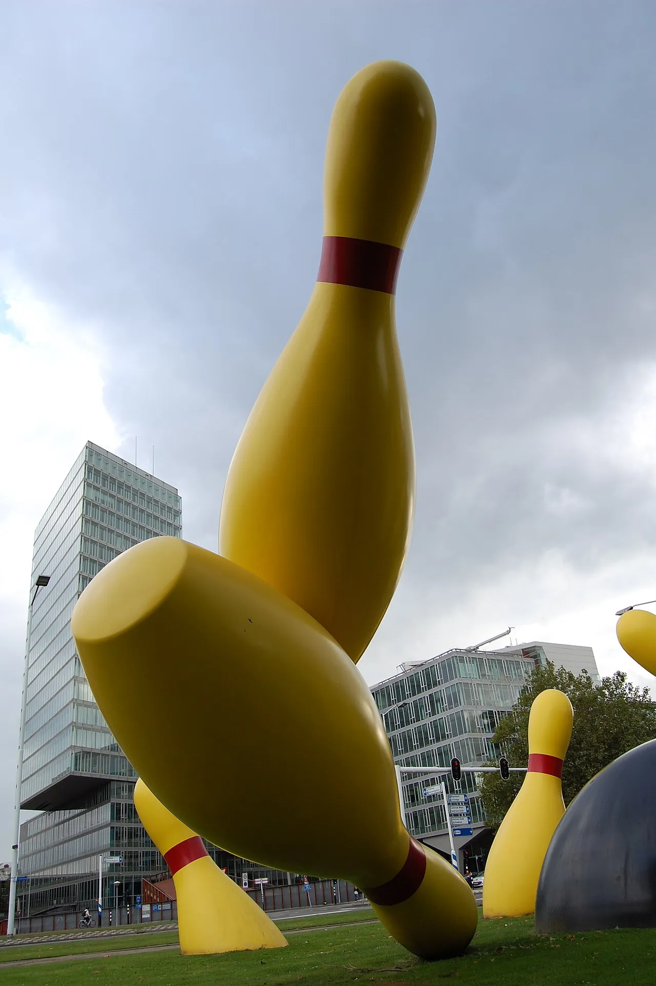 Flying Pins