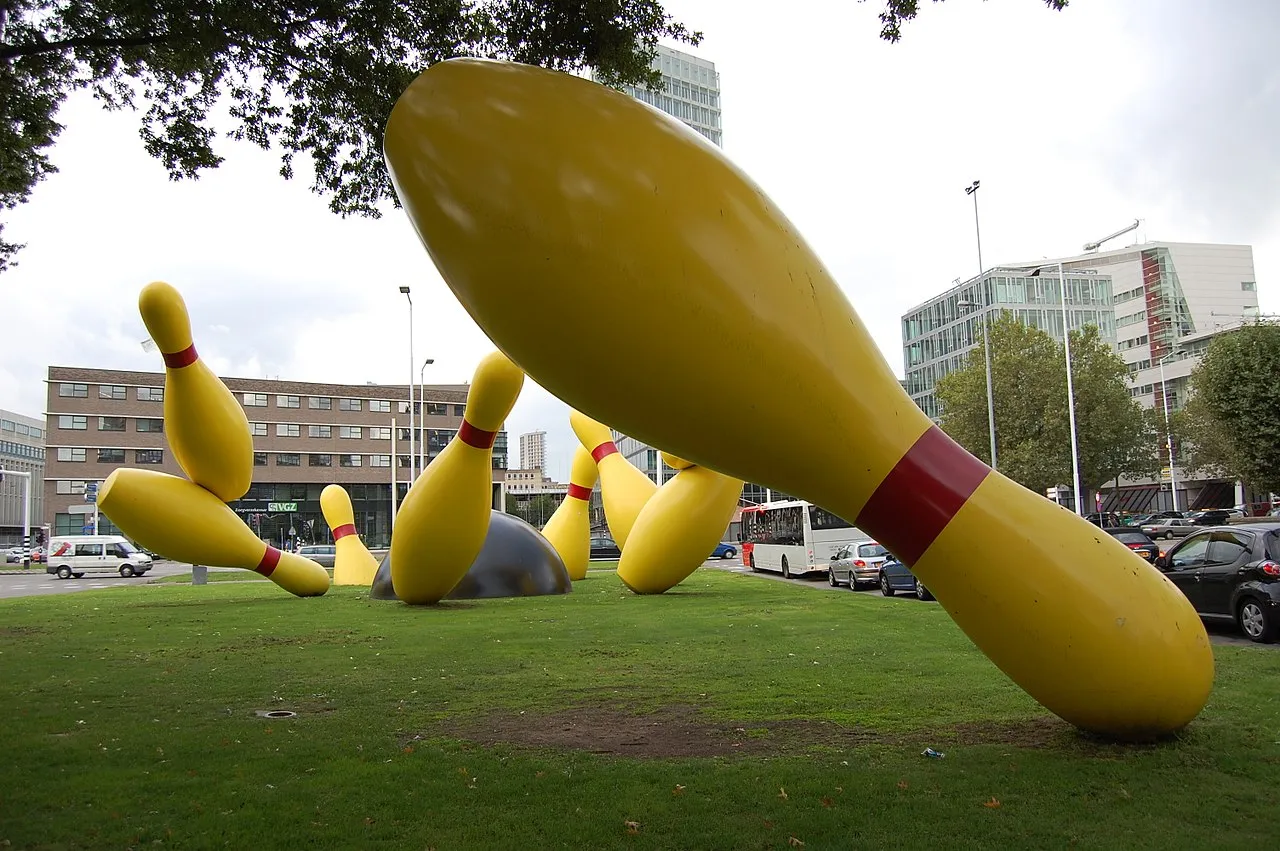 Flying Pins