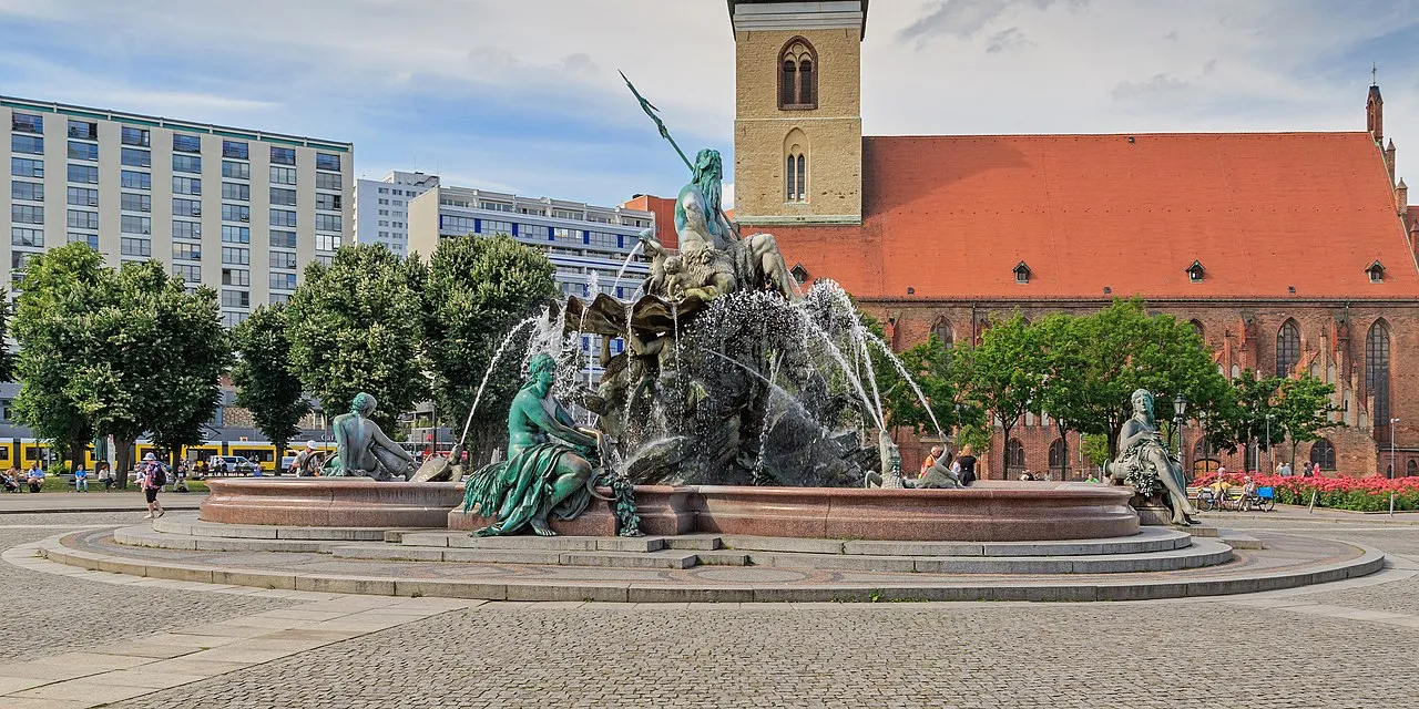 Neptune Fountain