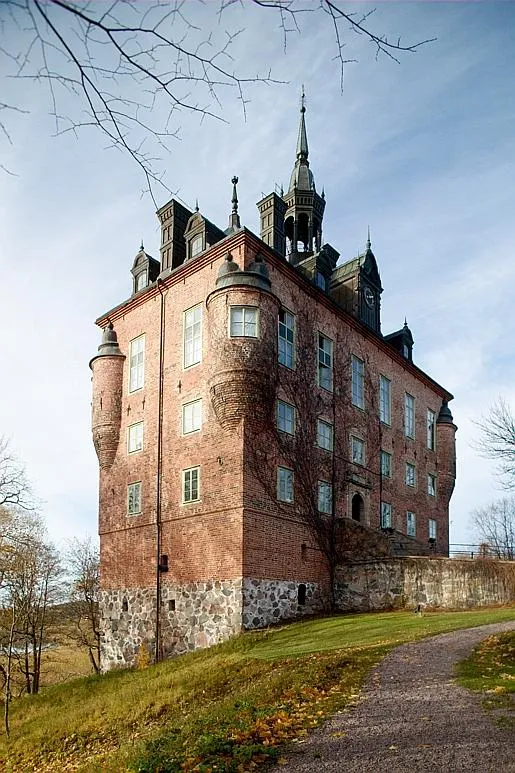 Vik Castle