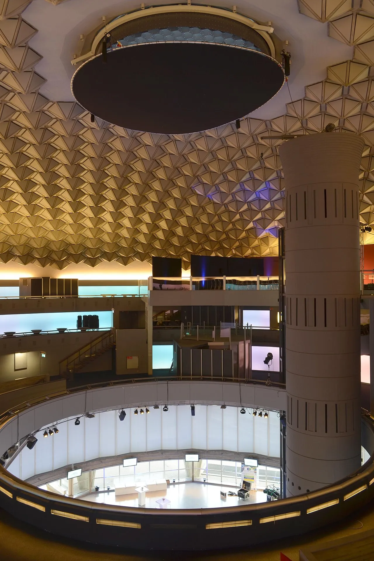Evoluon