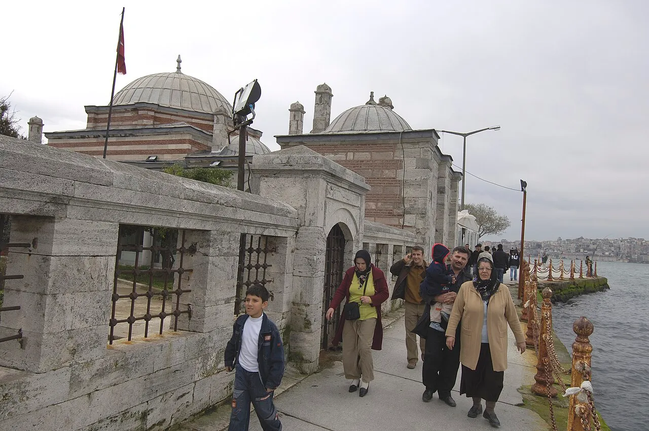 Şemsi Paşa Camii