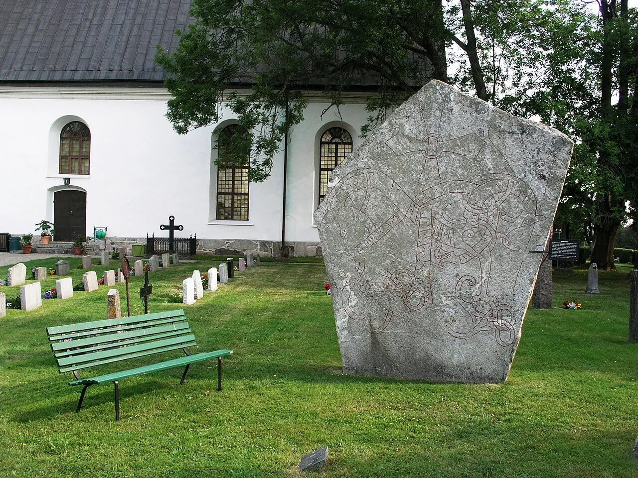 Hälsingtuna Church
