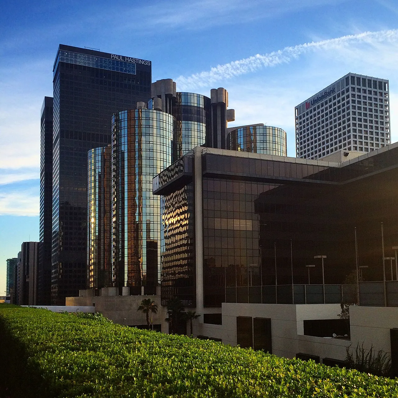 Bonaventure Hotel