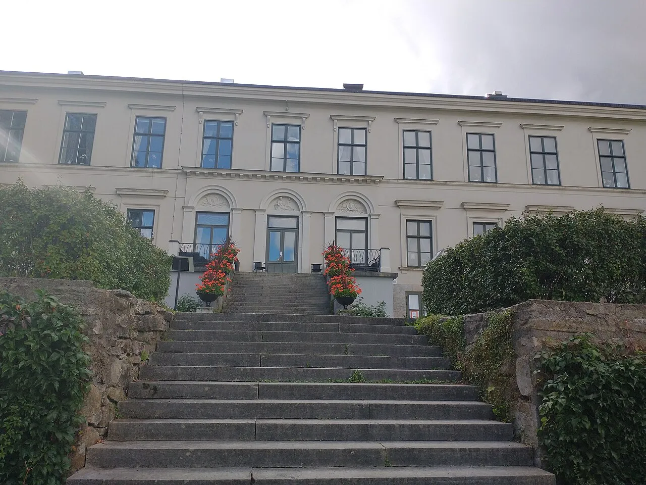 Karlslund Manor