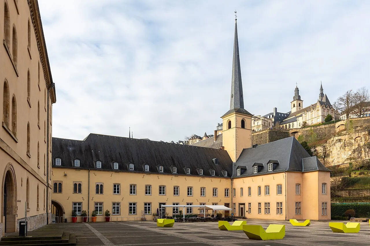 Neumünster Abbey