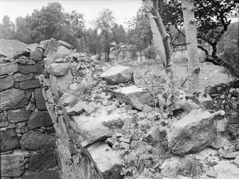 Fänneslunda kyrkoruin