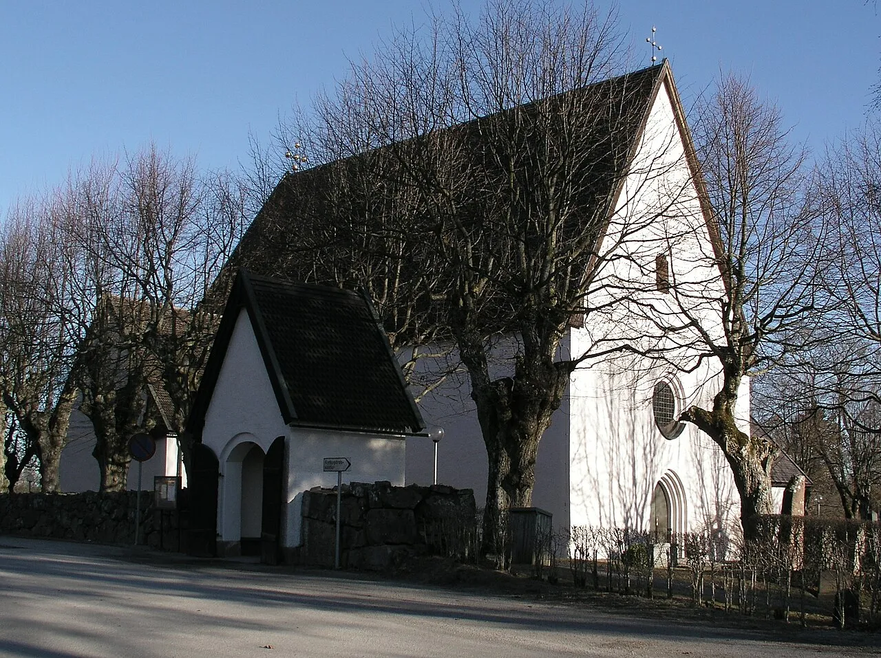 Täby kyrka