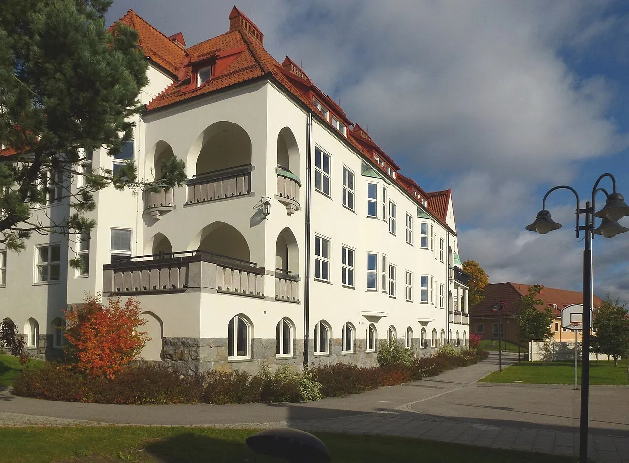 Sachs' Children and Youth Hospital