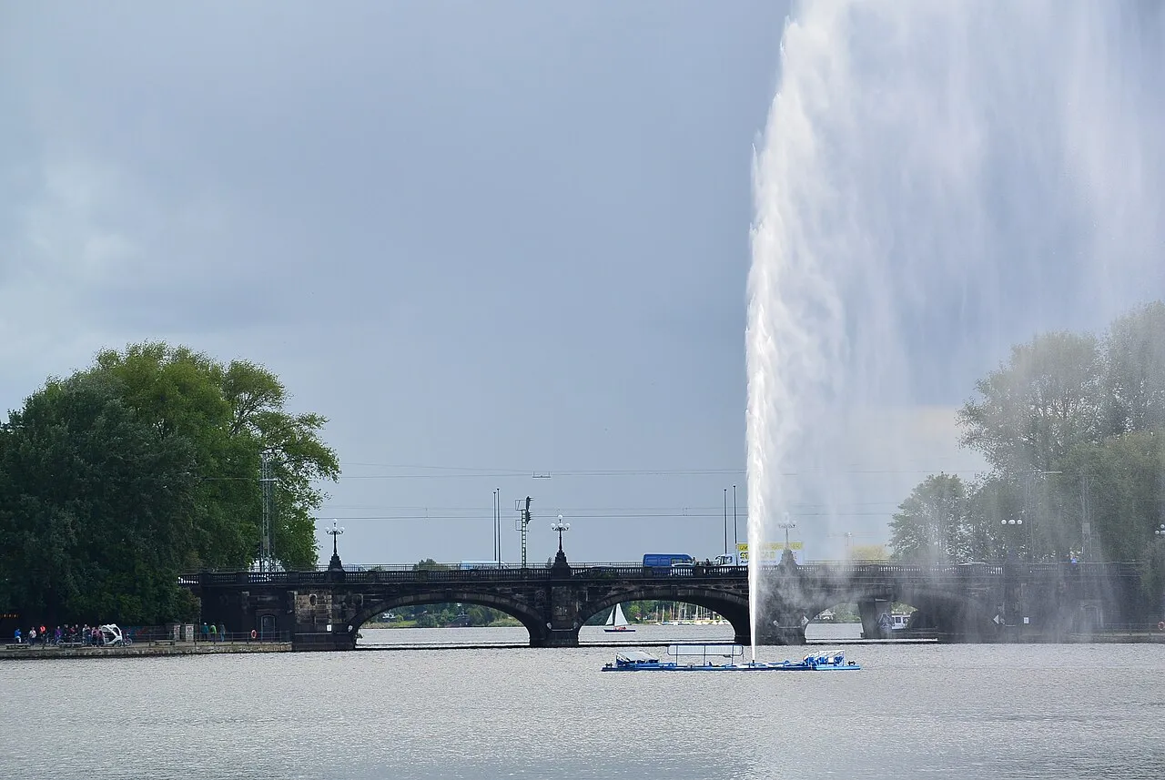 Alster Fountain