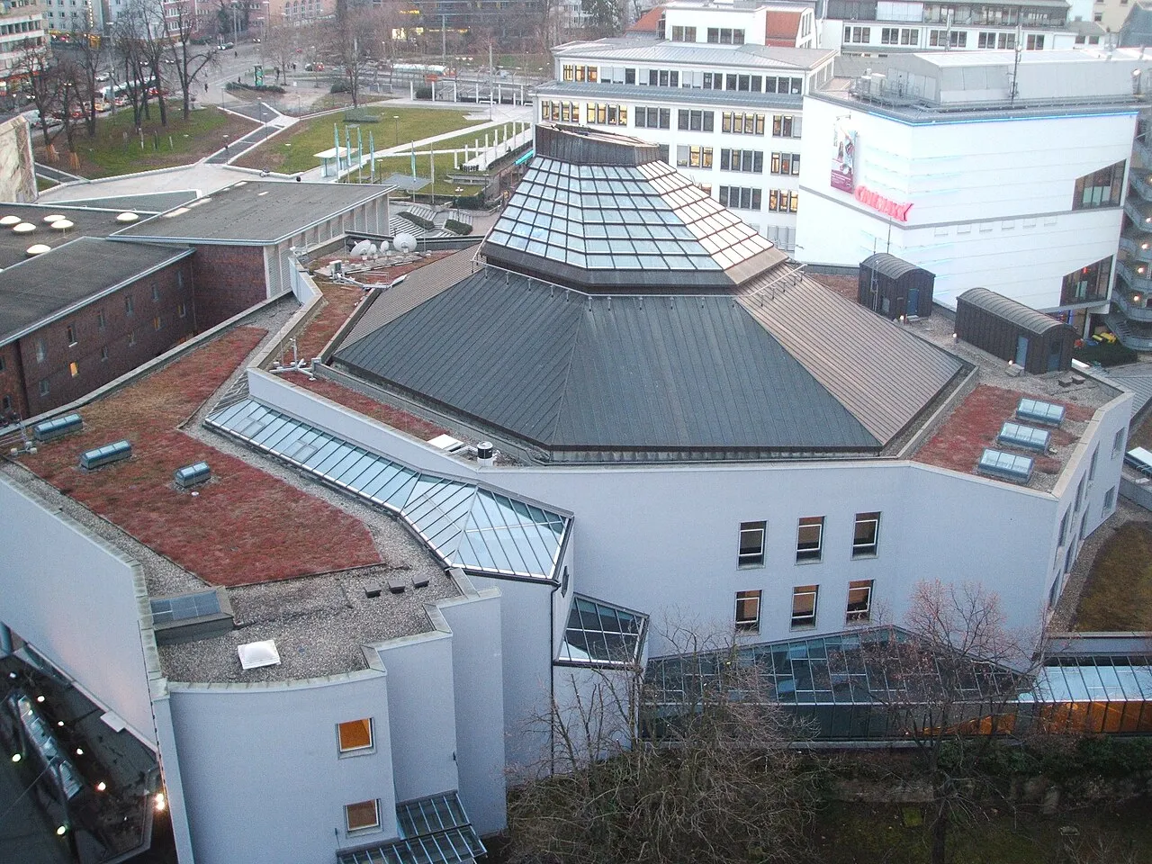Kultur- und Kongresszentrum Liederhalle