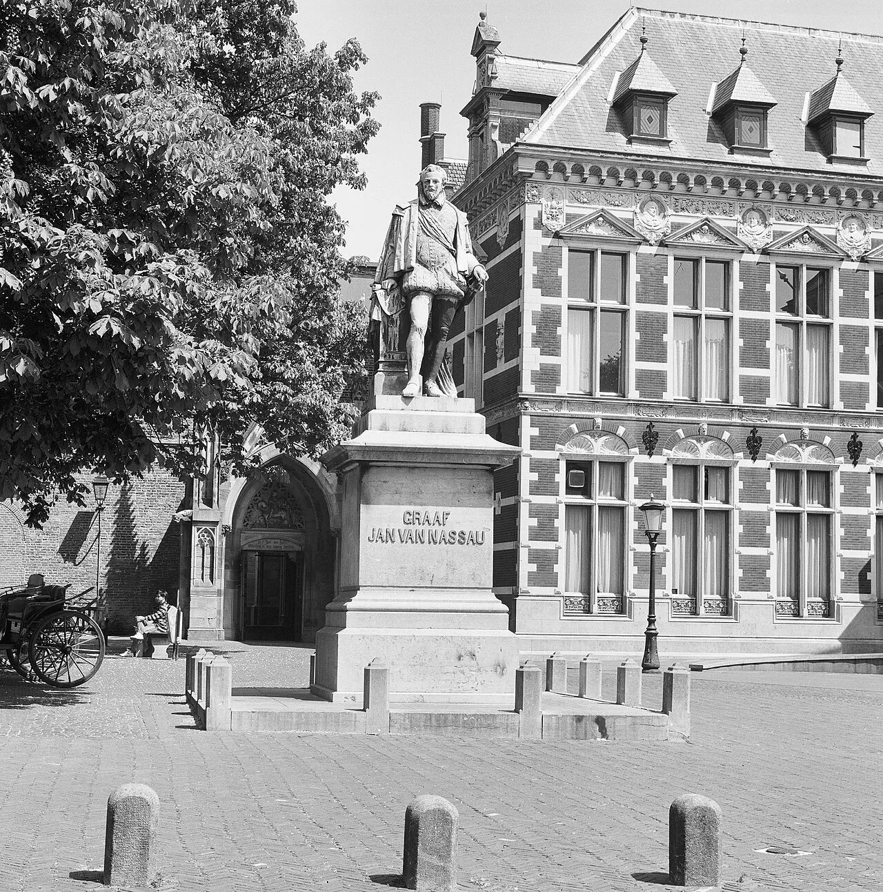 Jan van Nassau Statue