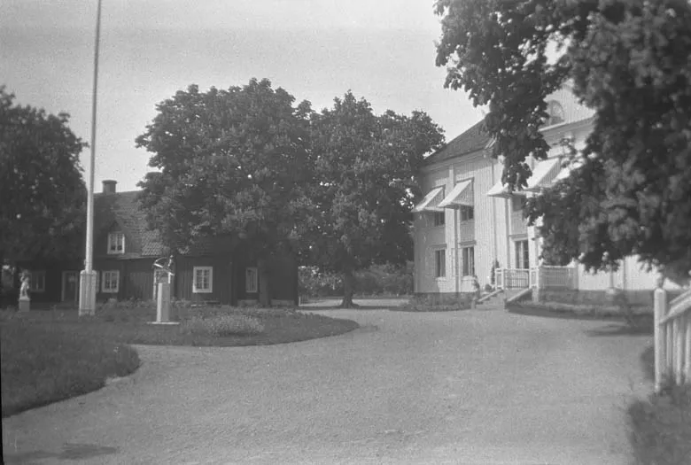 Skälby gård