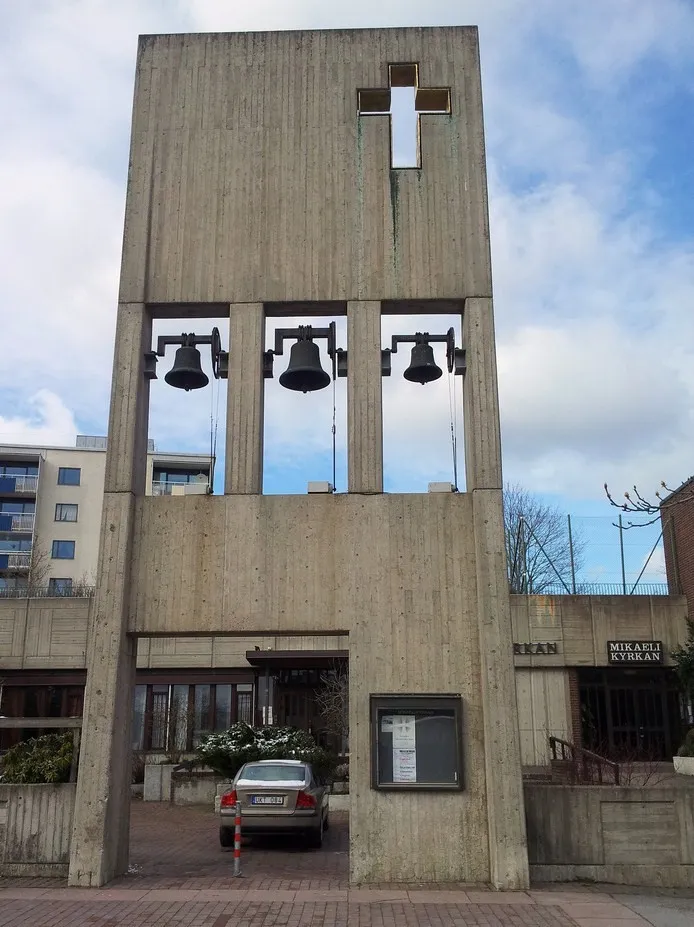 Mikaelikyrkan, Skärholmen