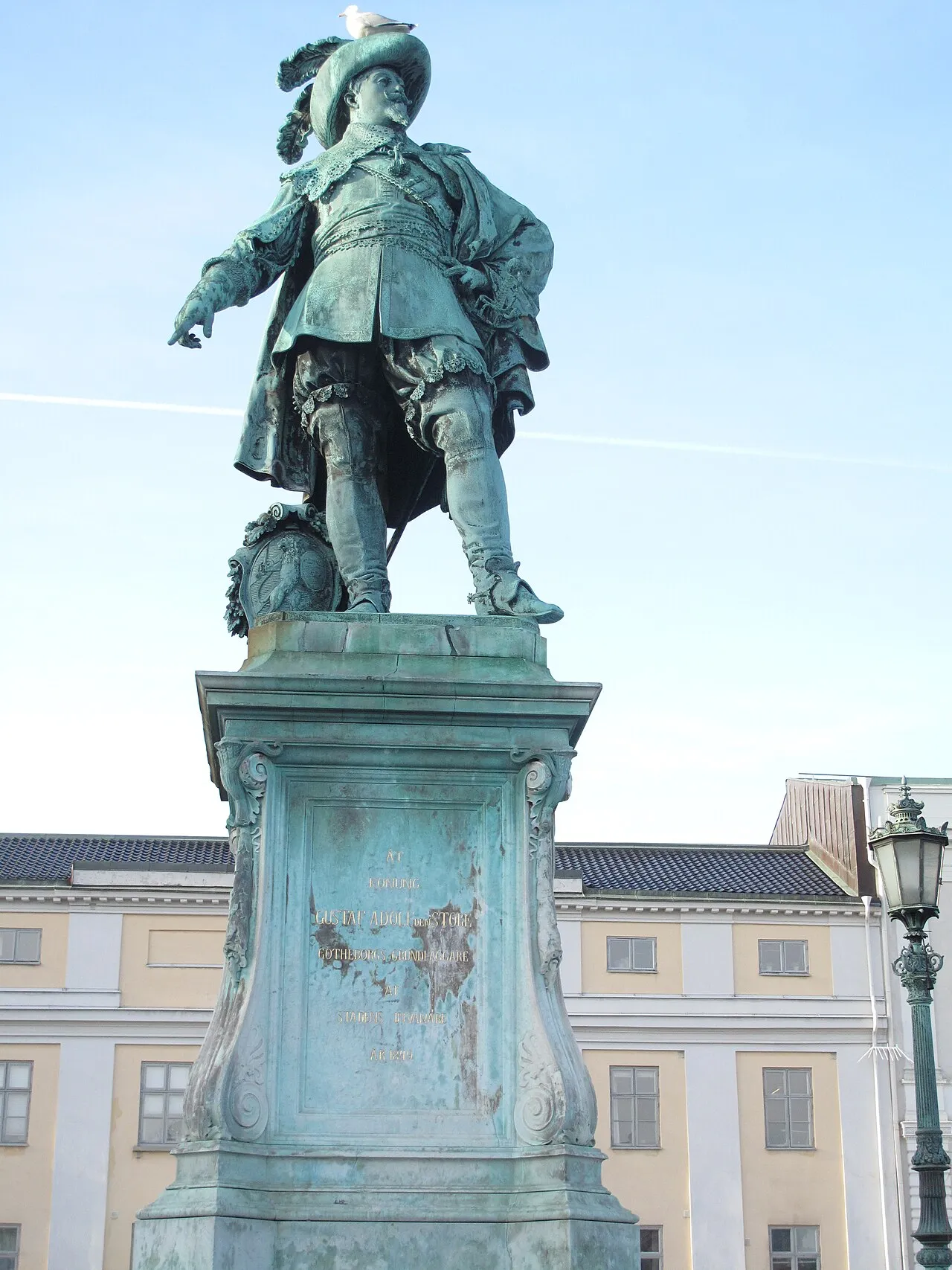statue of Gustaaf II Adolf