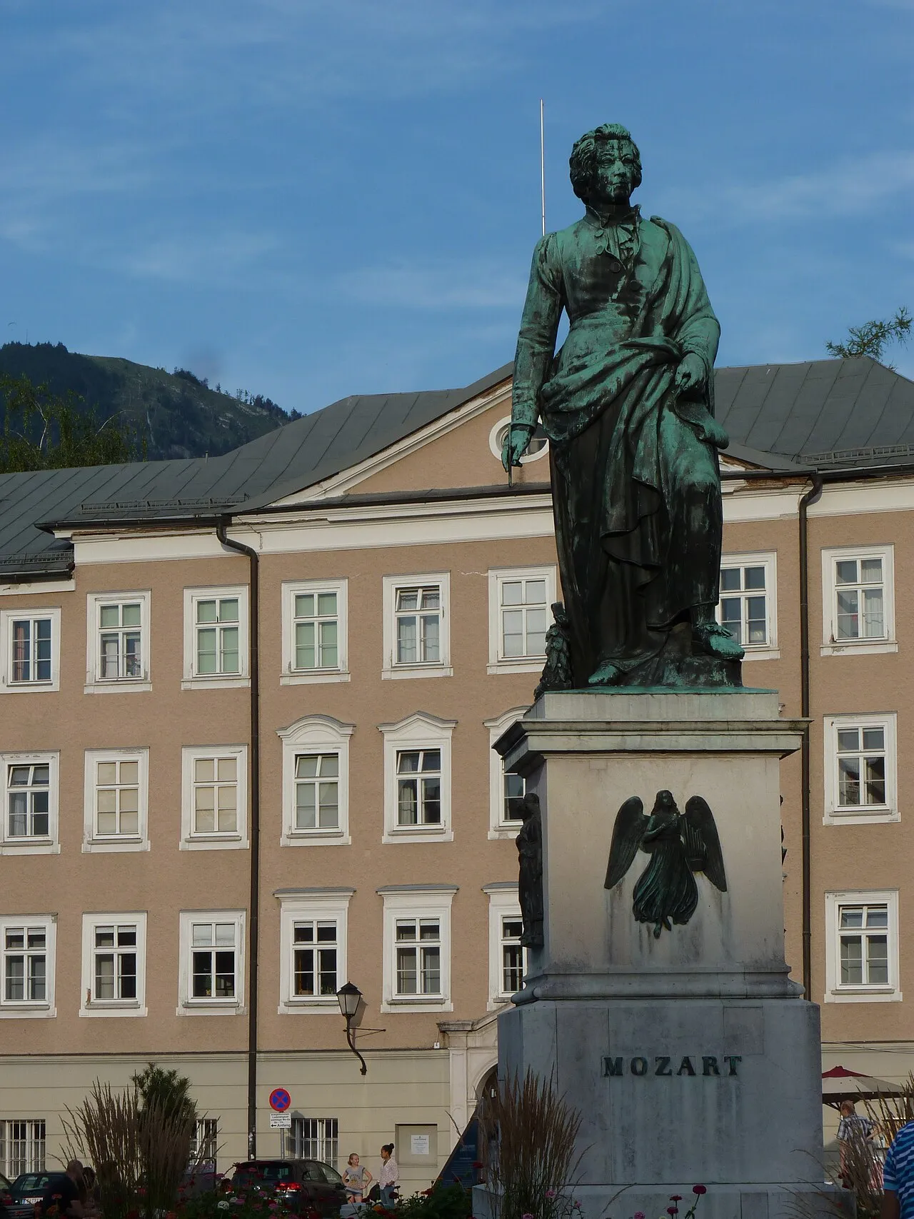 Mozart Monument