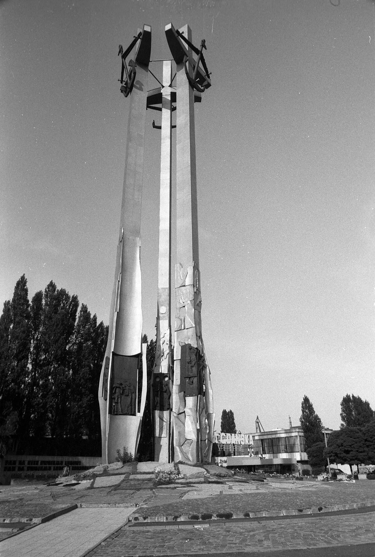 Monument to the Fallen Shipyard Workers