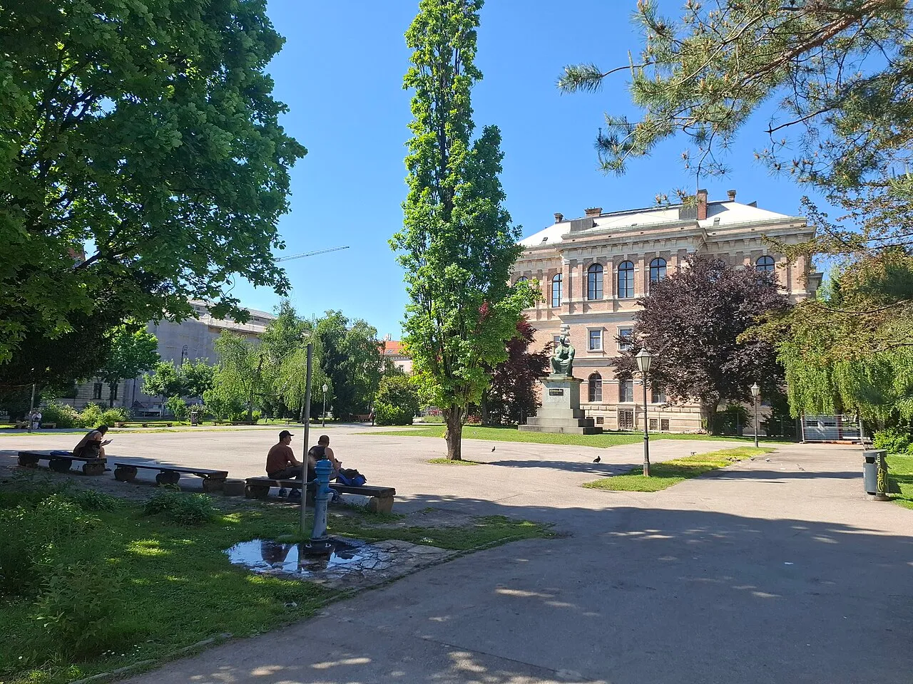 Strossmayer Square / Zrinjevac