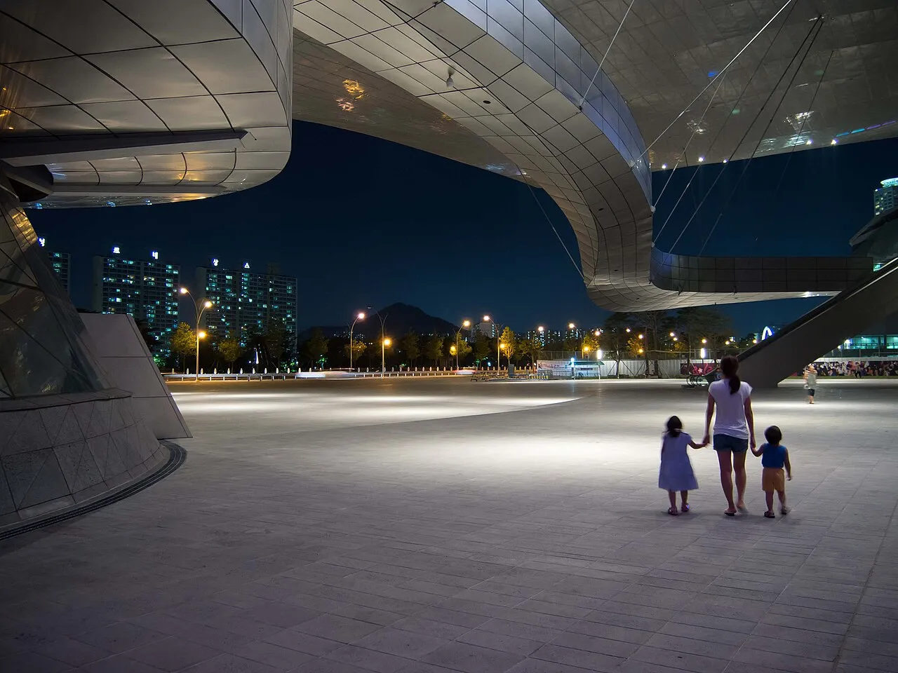 Dongdaemun Design Plaza (DDP)