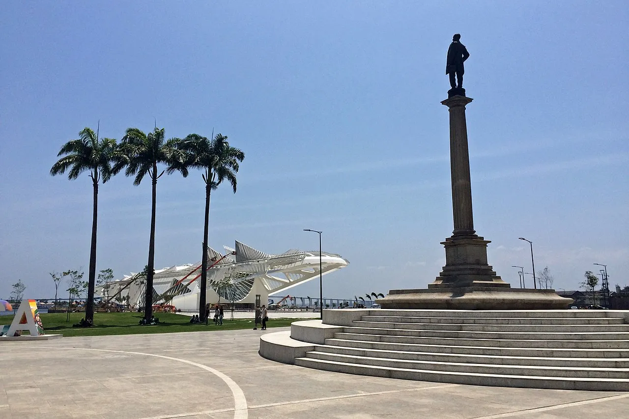 Maua Square