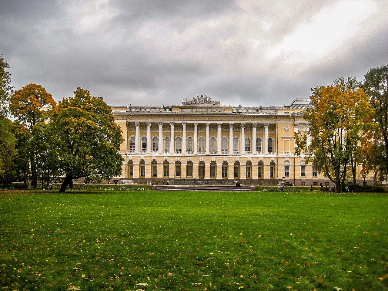 Mikhailovsky Palace