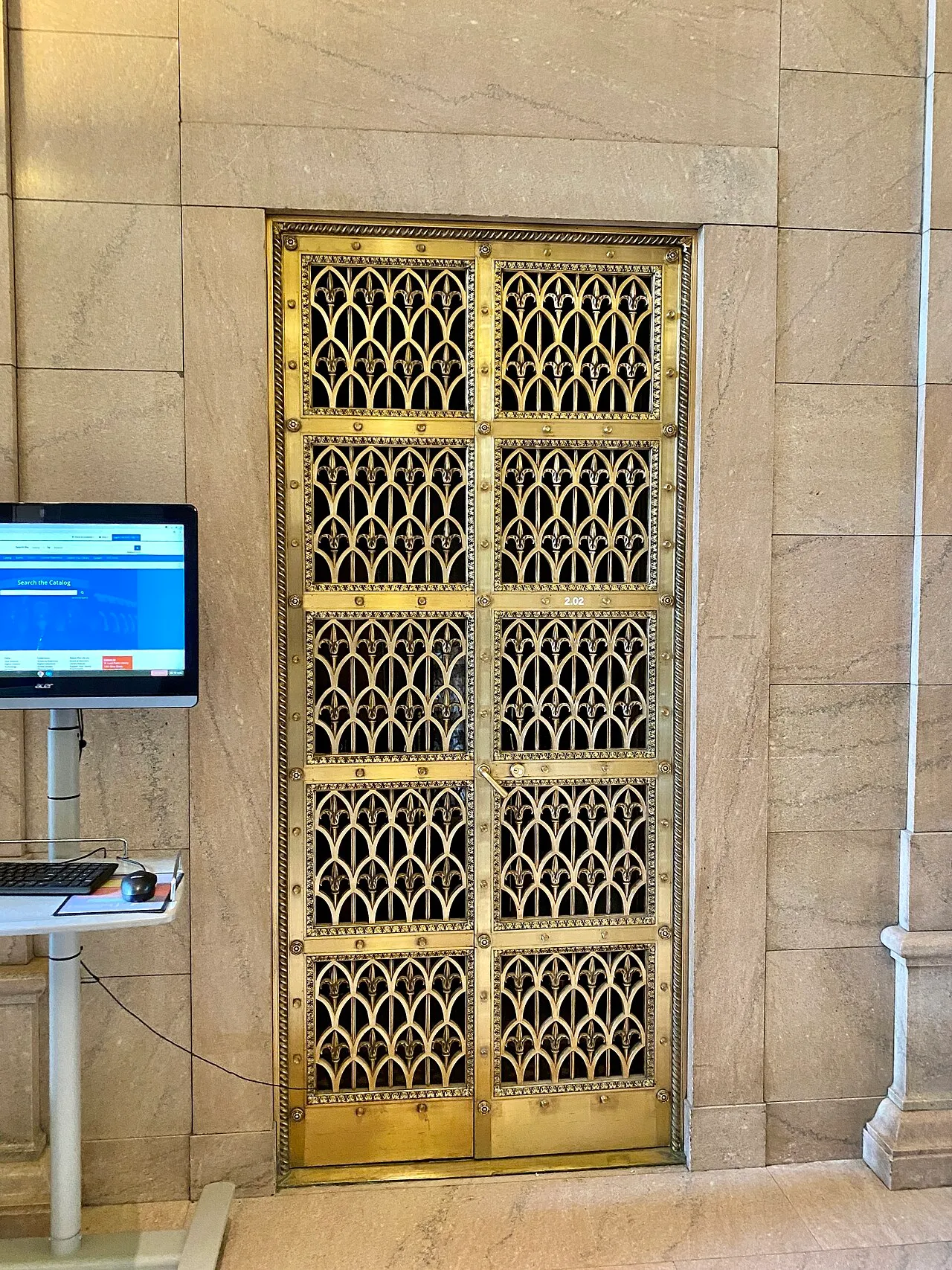 St. Louis Central Library