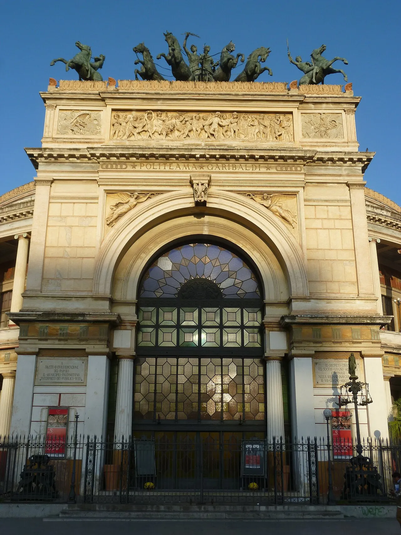 Teatro Politeama Garibaldi