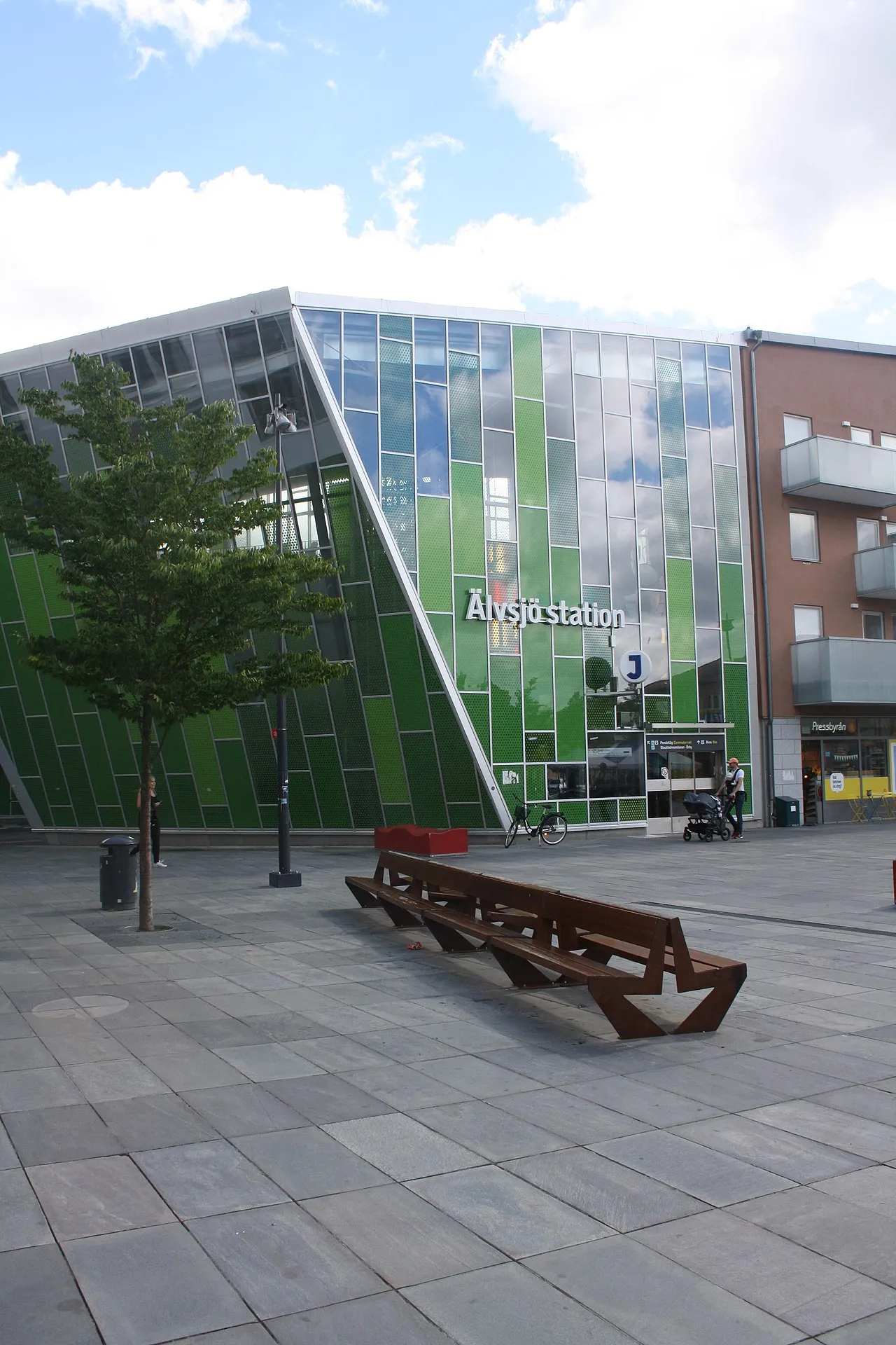 Älvsjö railway station