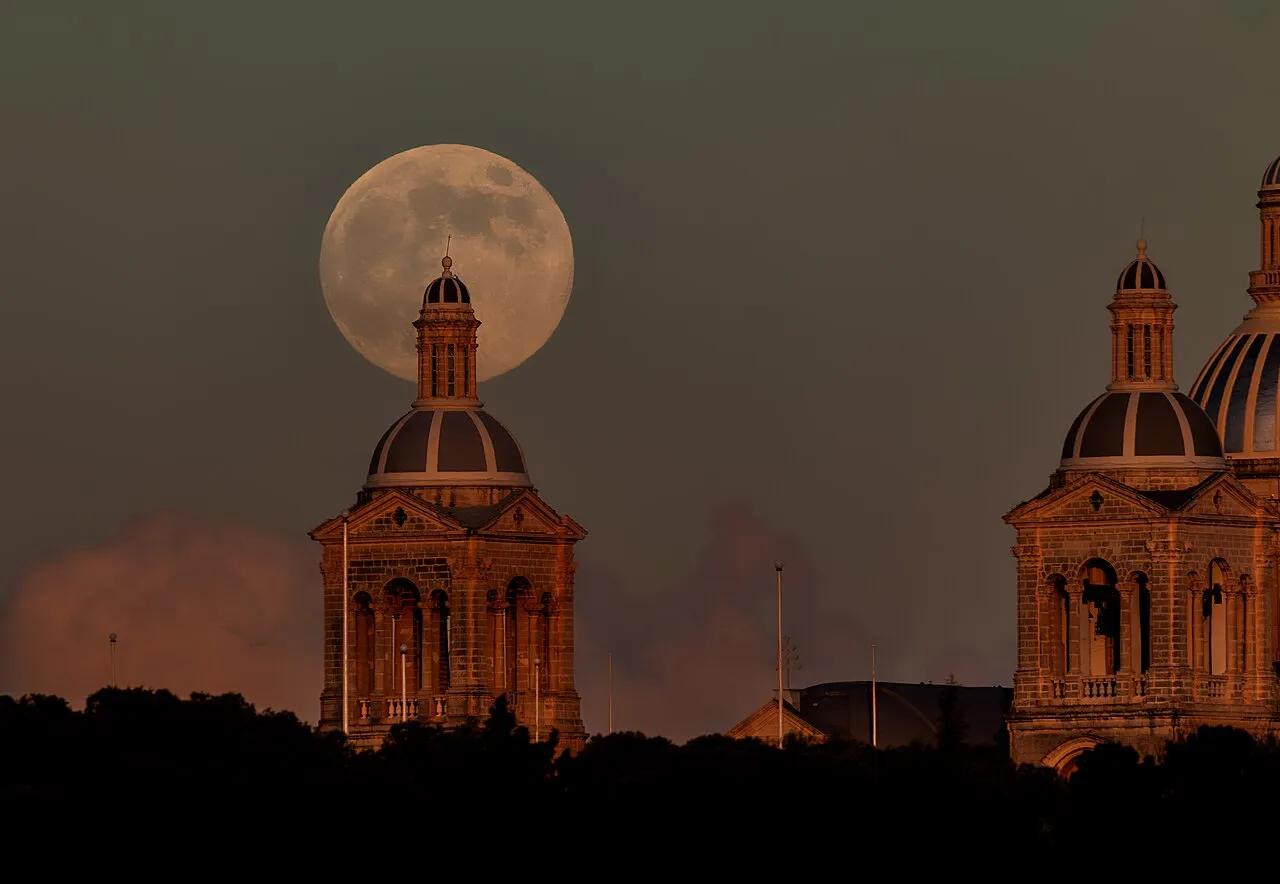 Basilica of Christ the King, Paola
