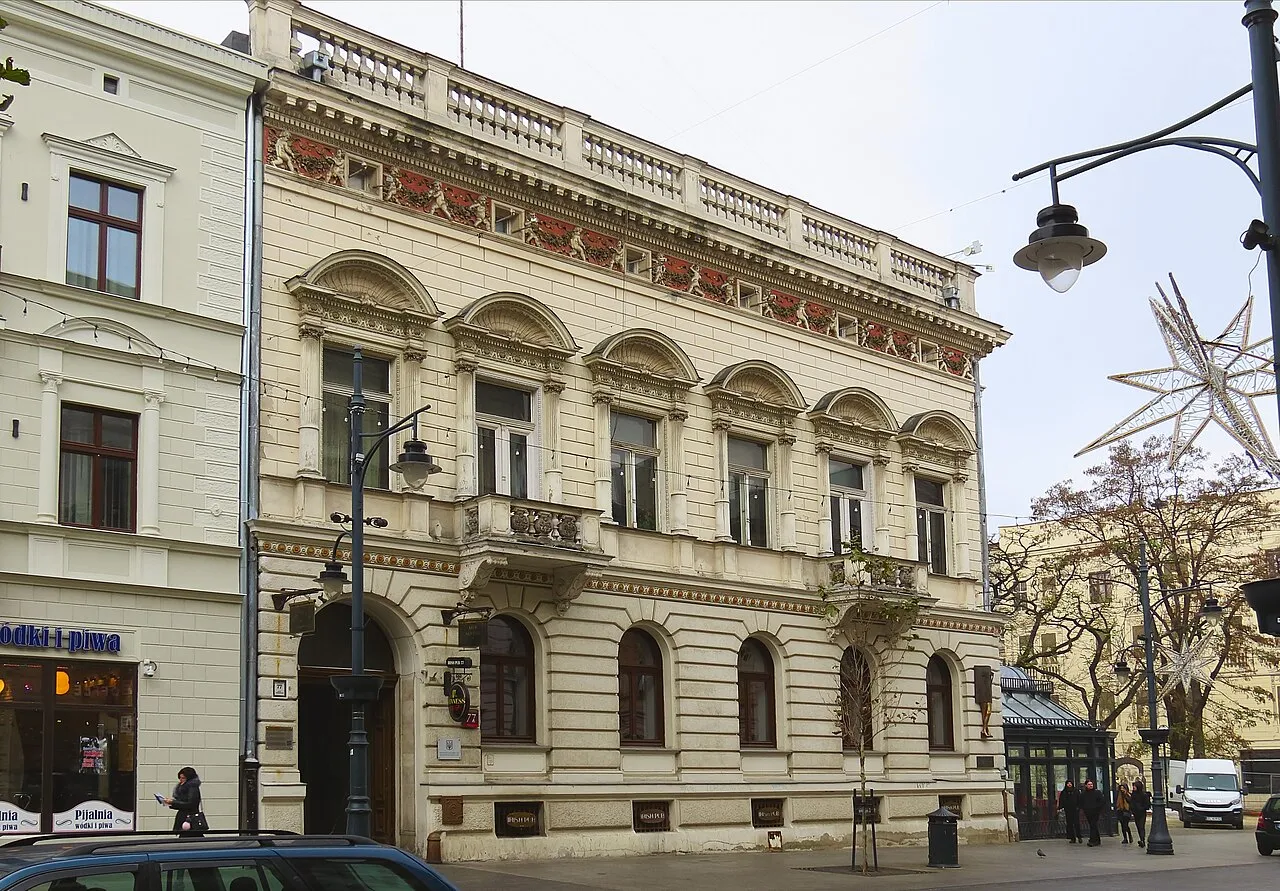 Goldfeder Palace