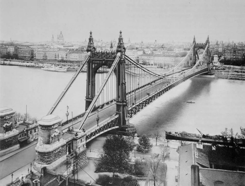 Elizabeth Bridge