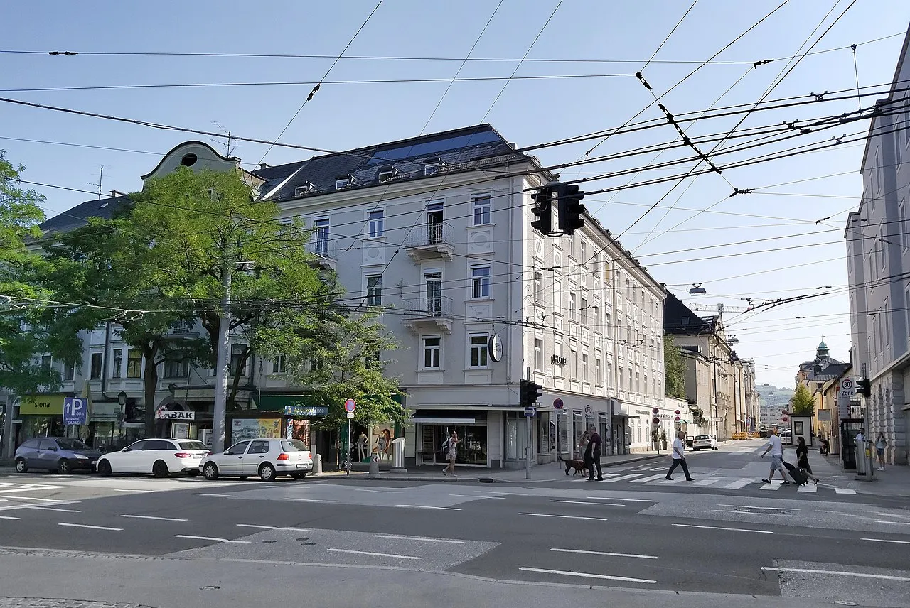 Mirabellplatz