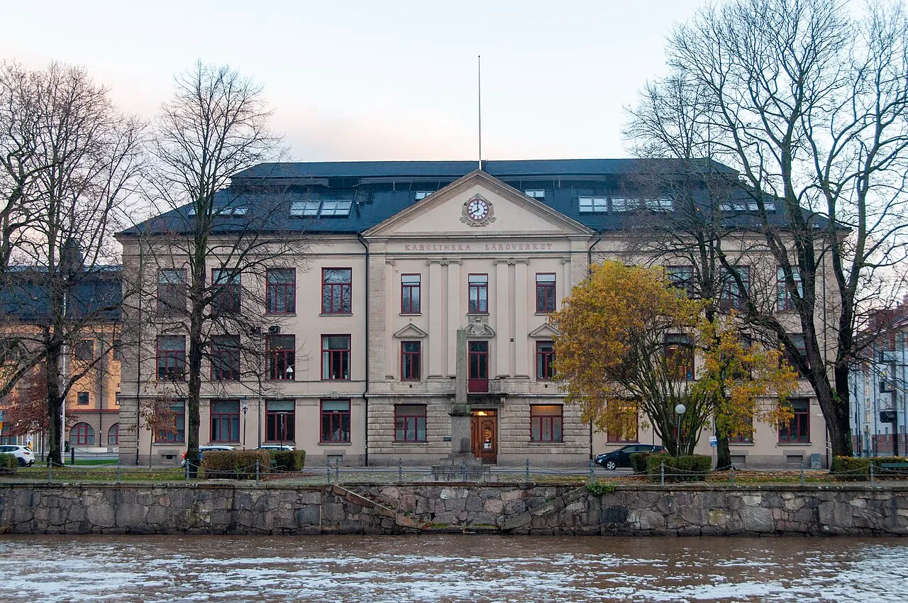 Karolinska skolan, Örebro