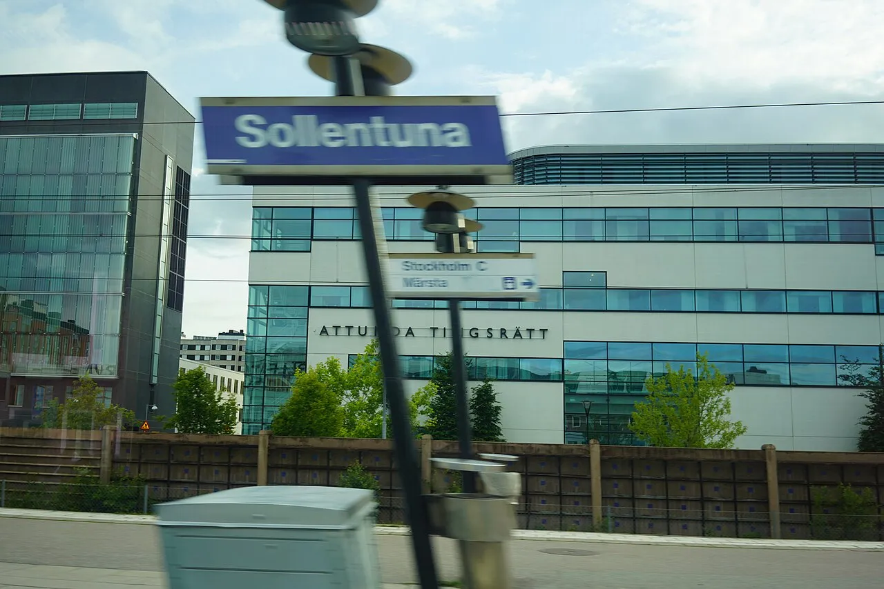 Sollentuna railway station
