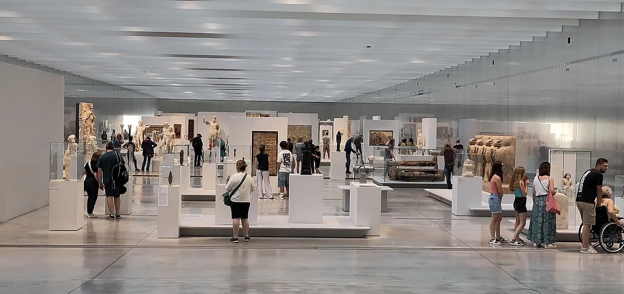 Louvre-Lens