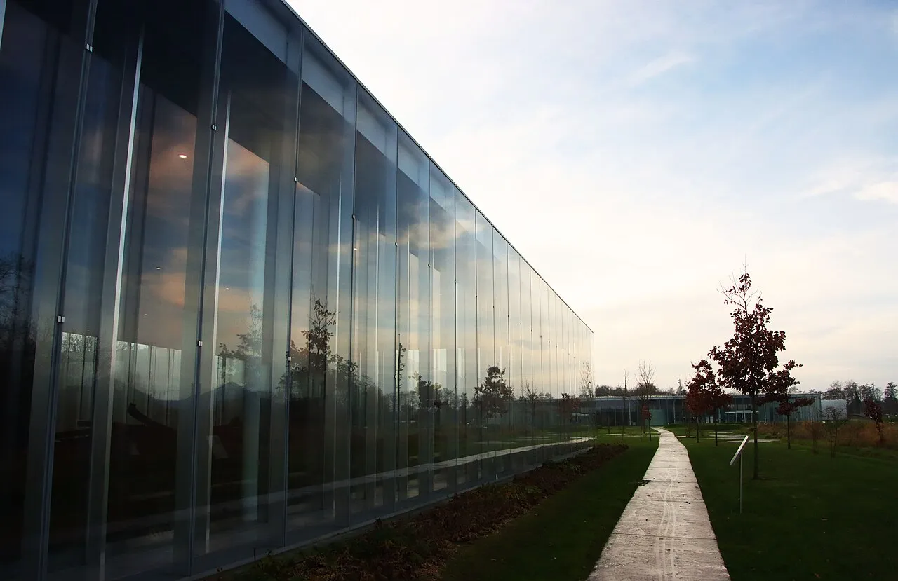 Louvre-Lens