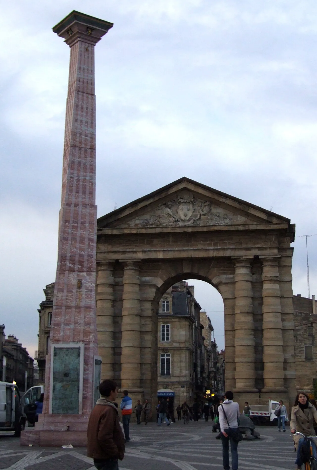 Porte d'Aquitaine