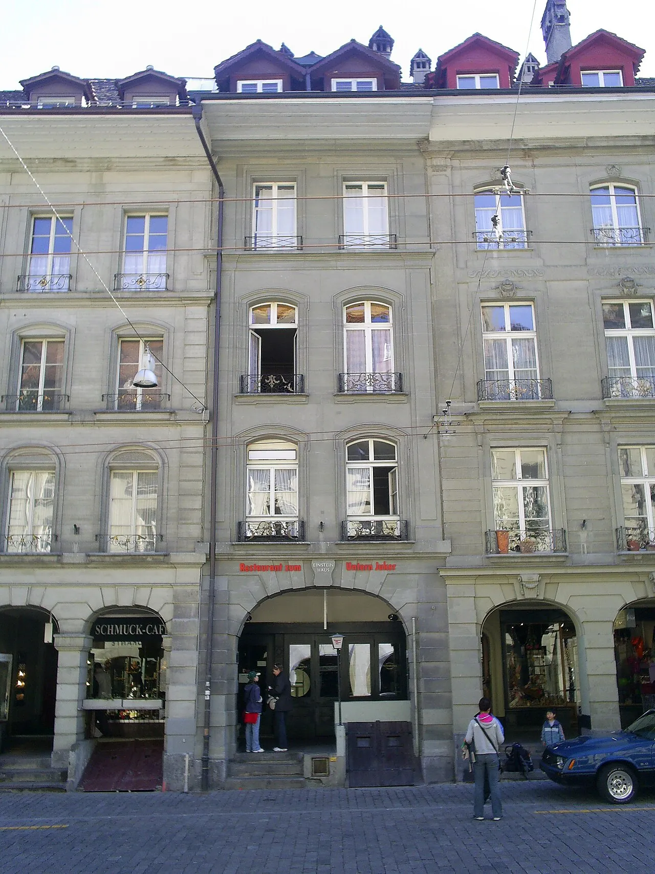 Einstein House