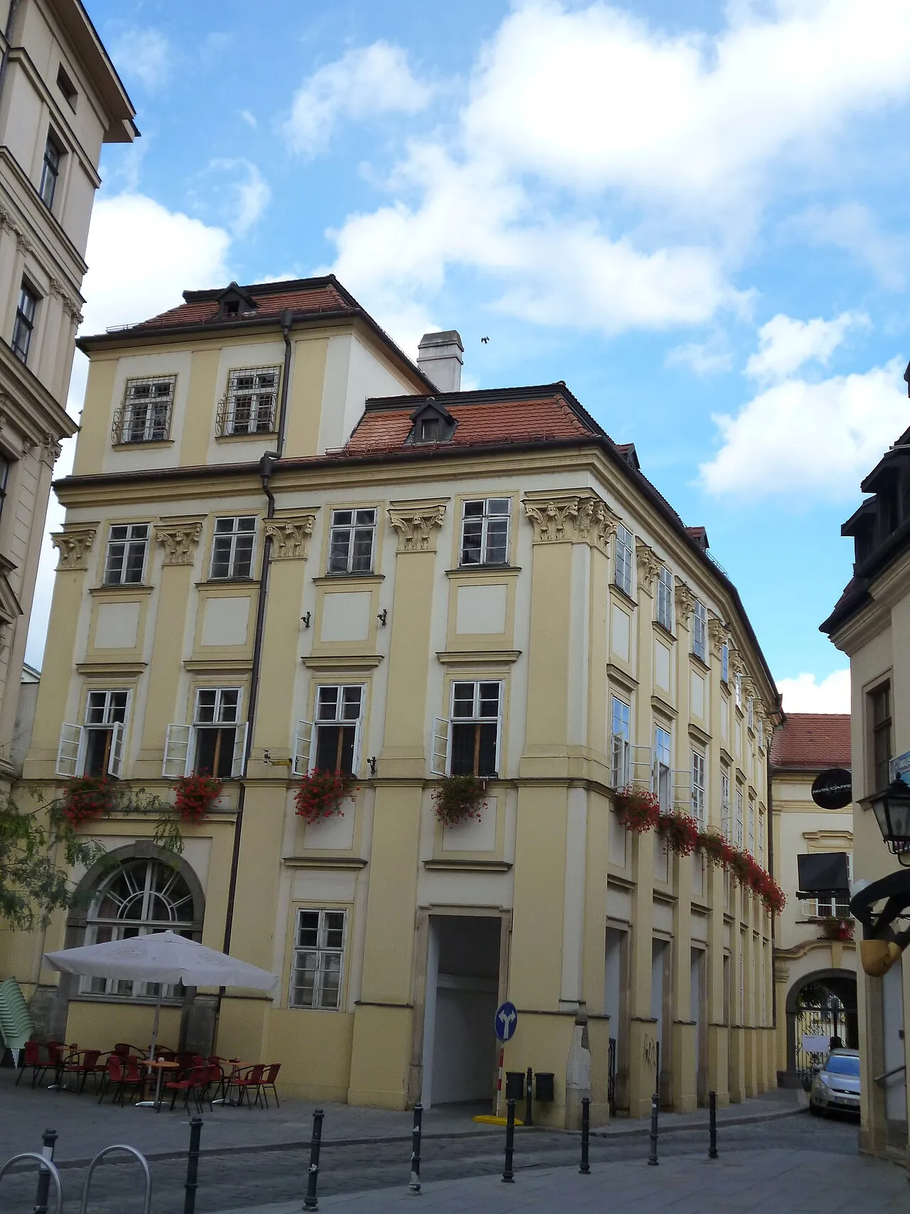 Alfa Building