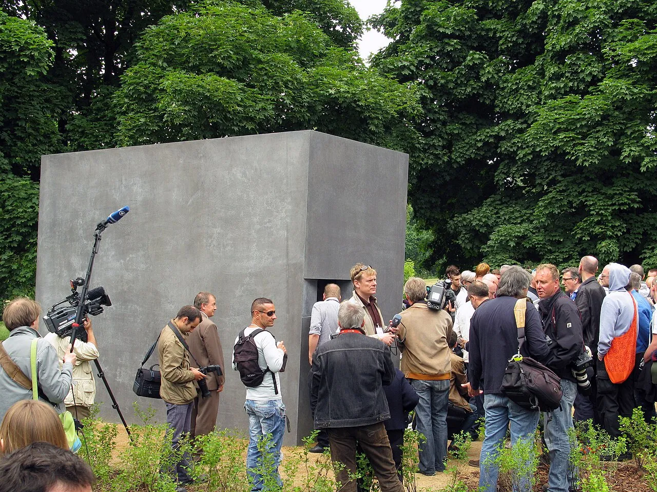 Memorial to Homosexuals Persecuted Under Nazism