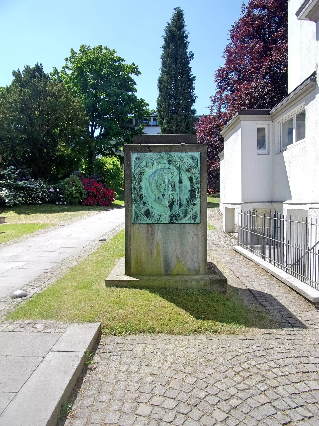 Heinrich-Heine-Denkmal