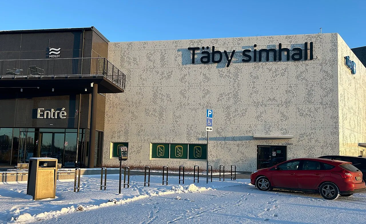 Täby simhall