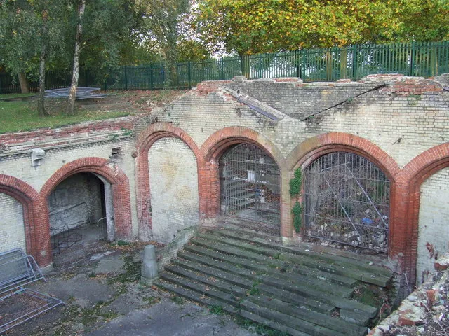 Crystal Palace Subway
