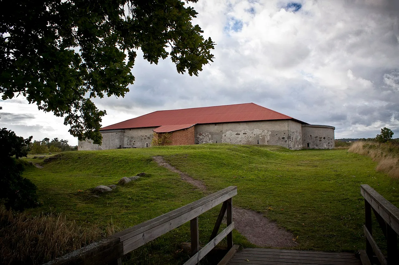 Lillö borgruin
