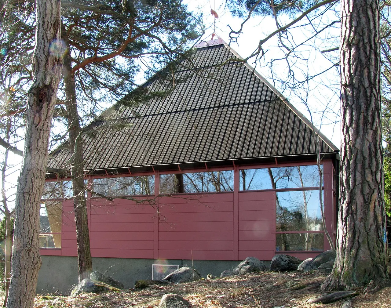 Näsbyparks kyrka