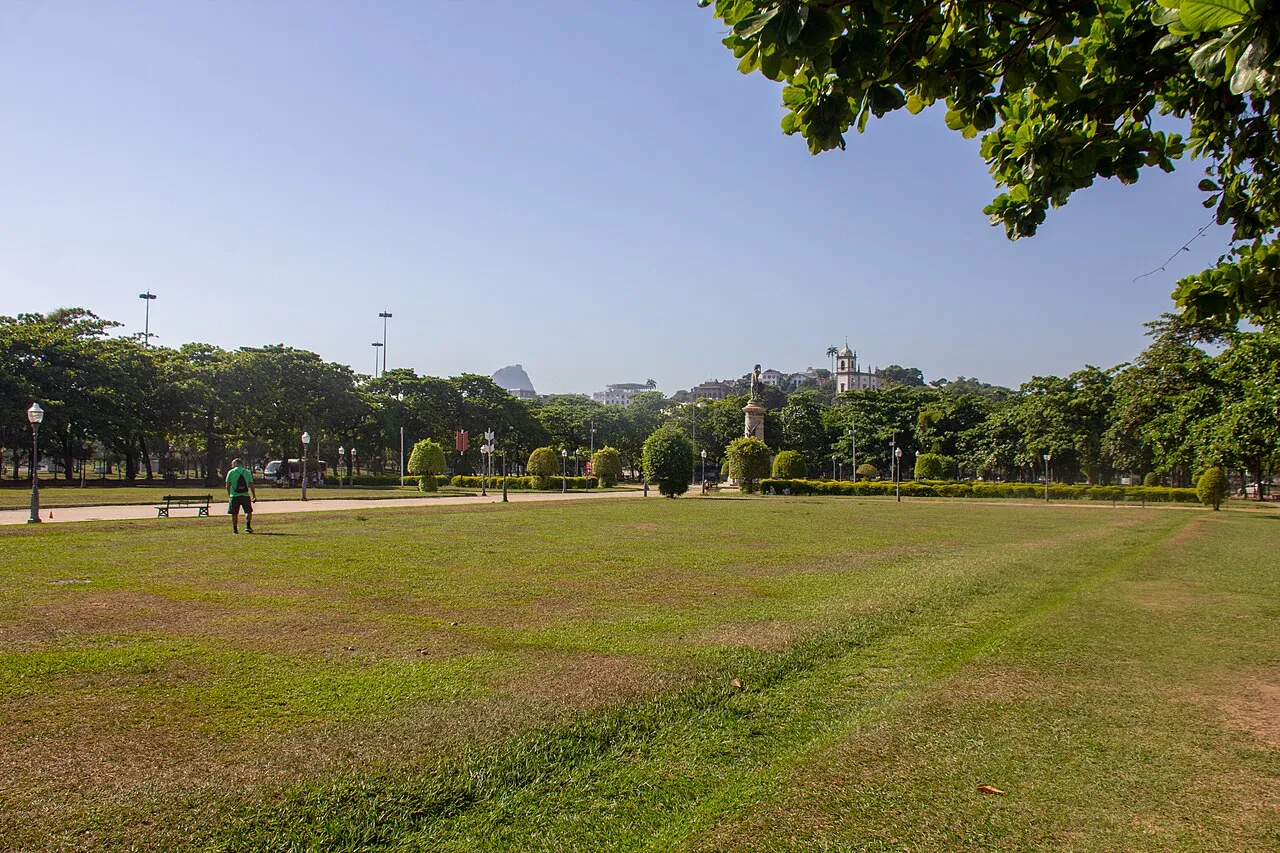 Paris Square