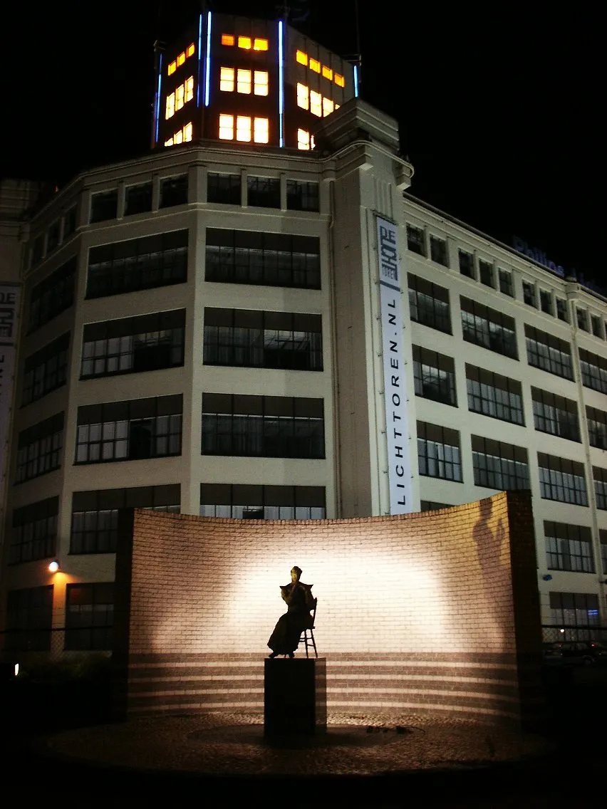 Light Tower