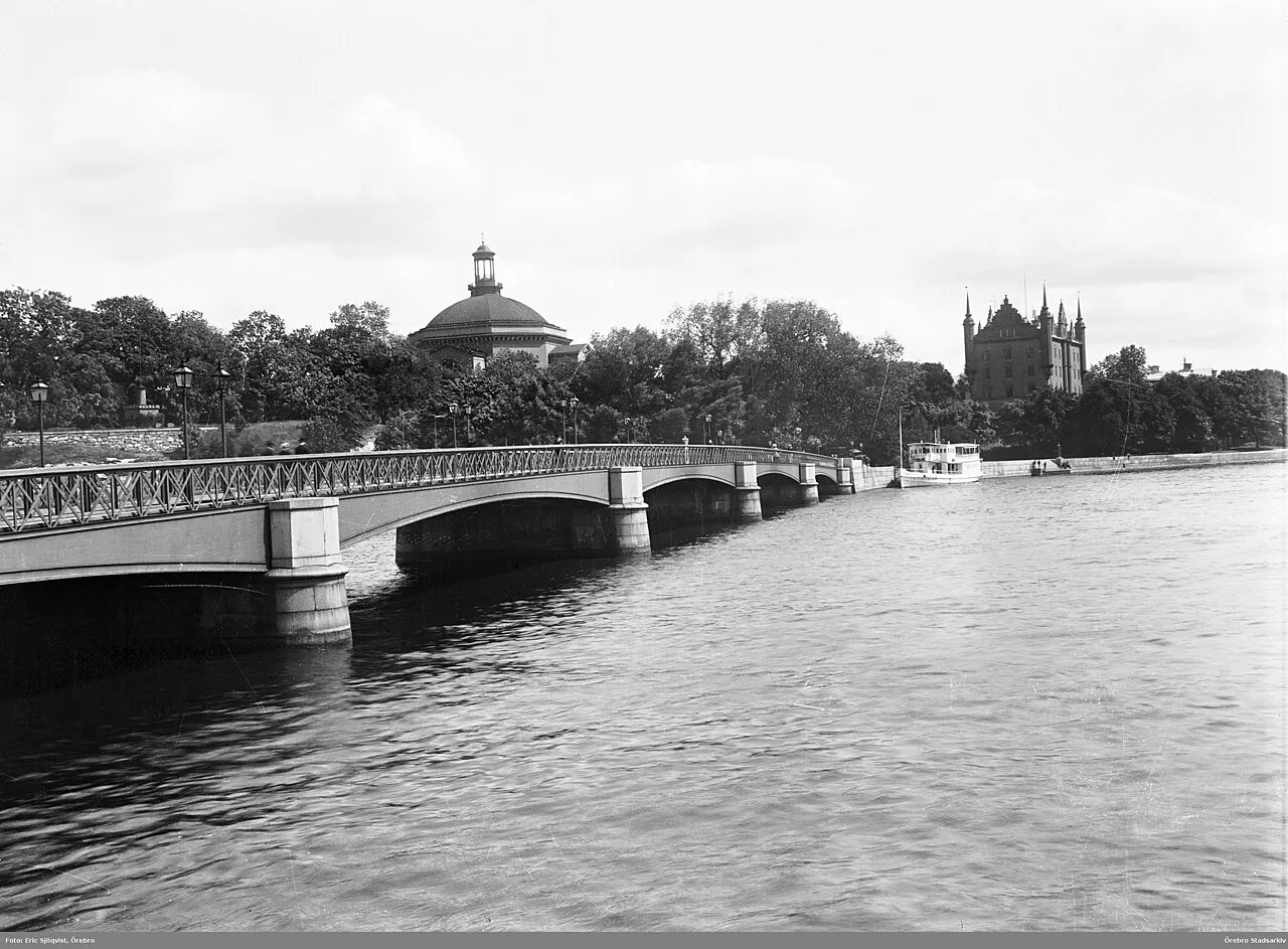 Skeppsholmsbron